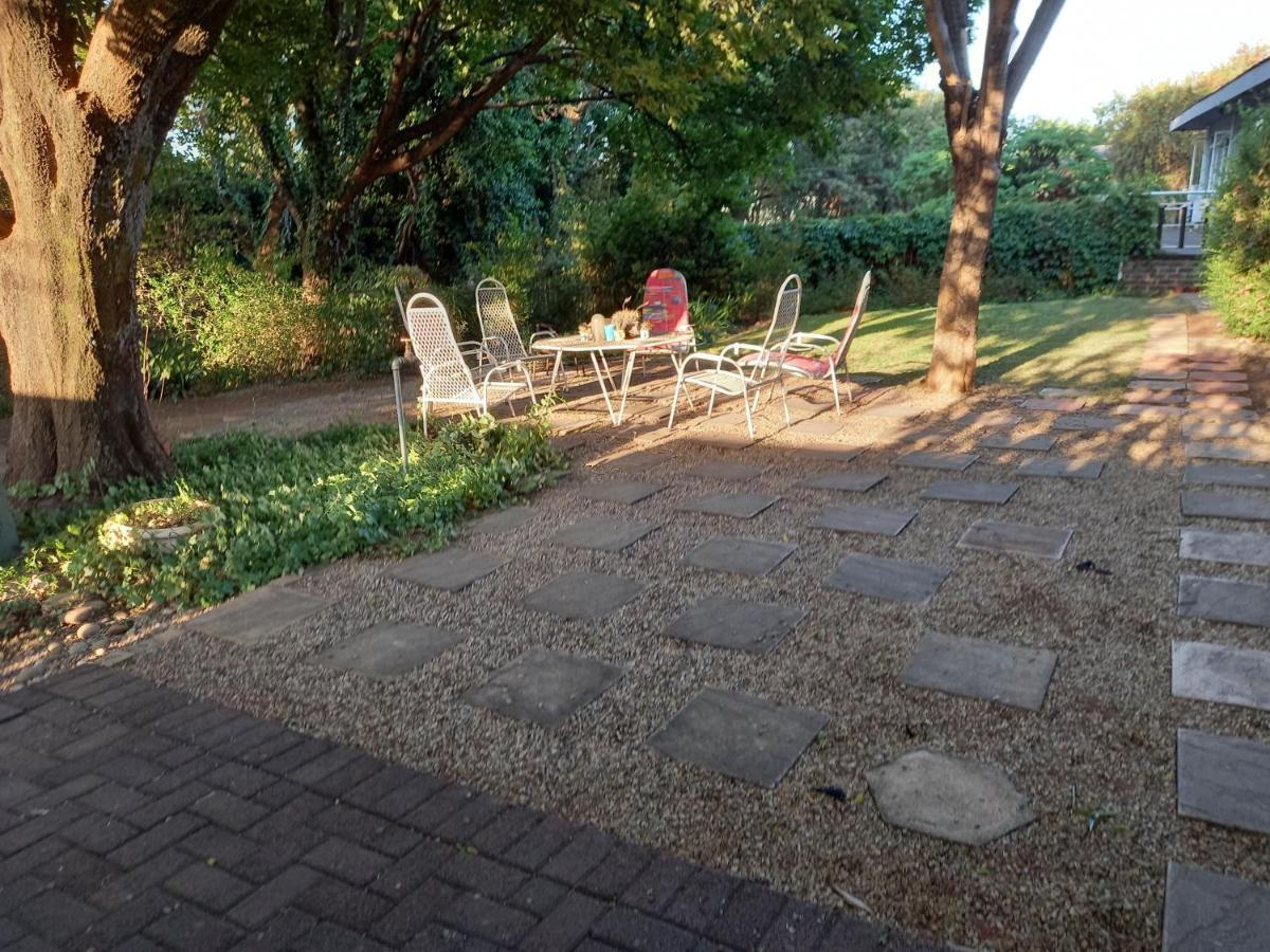 Credo Guest House Bloemfontein Eksteriør bilde