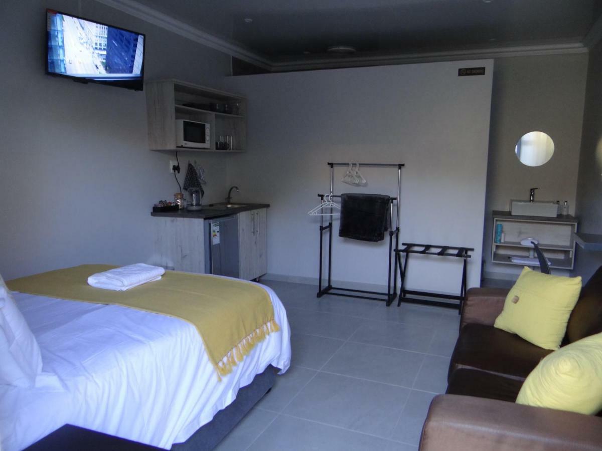 Credo Guest House Bloemfontein Eksteriør bilde