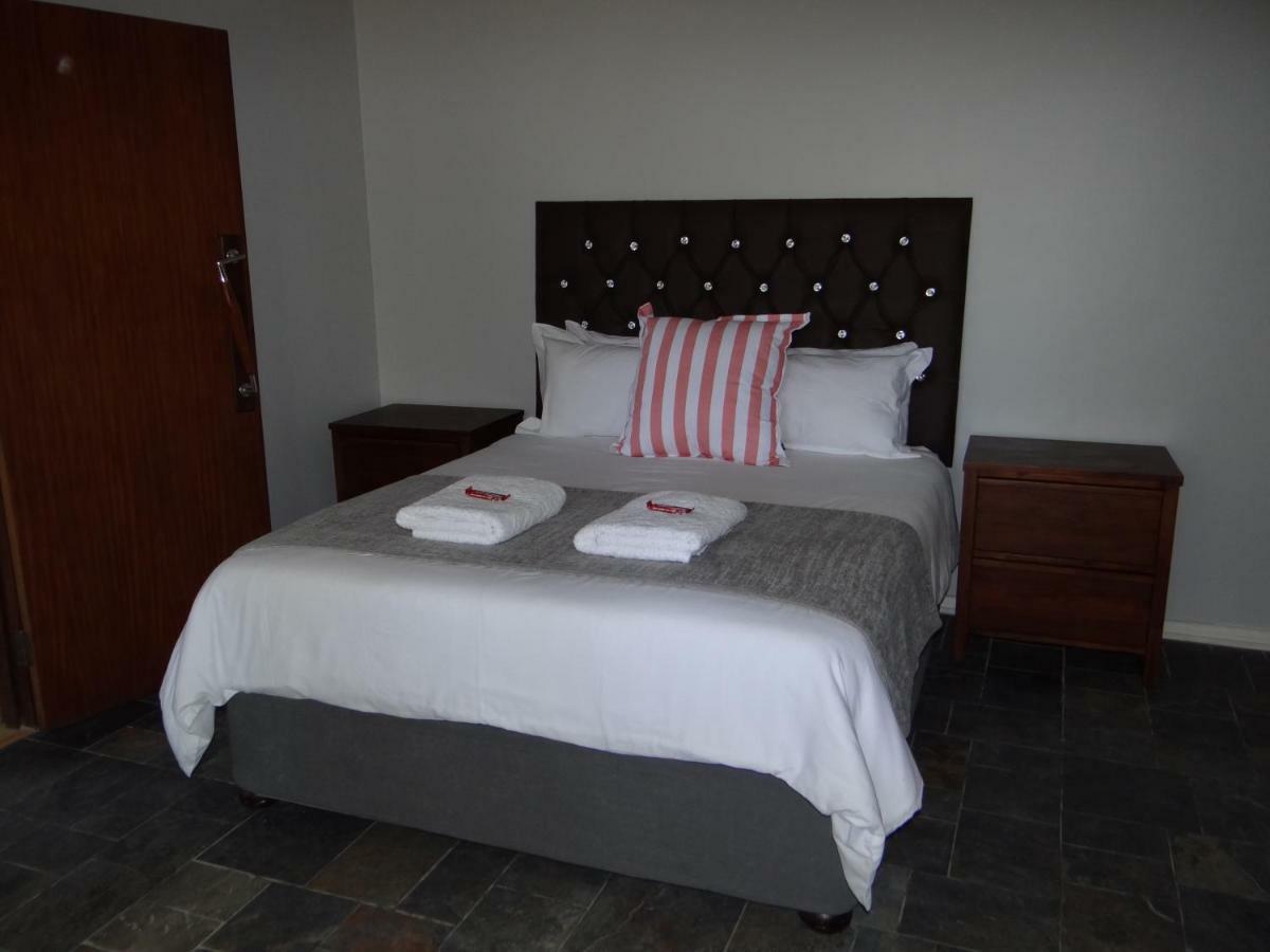 Credo Guest House Bloemfontein Eksteriør bilde